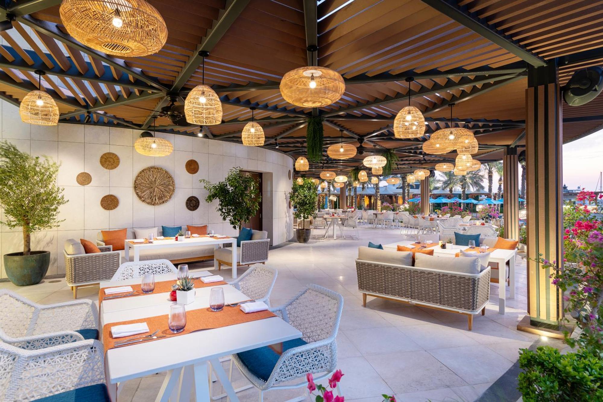 多哈四季酒店 外观 照片 The Beach Club