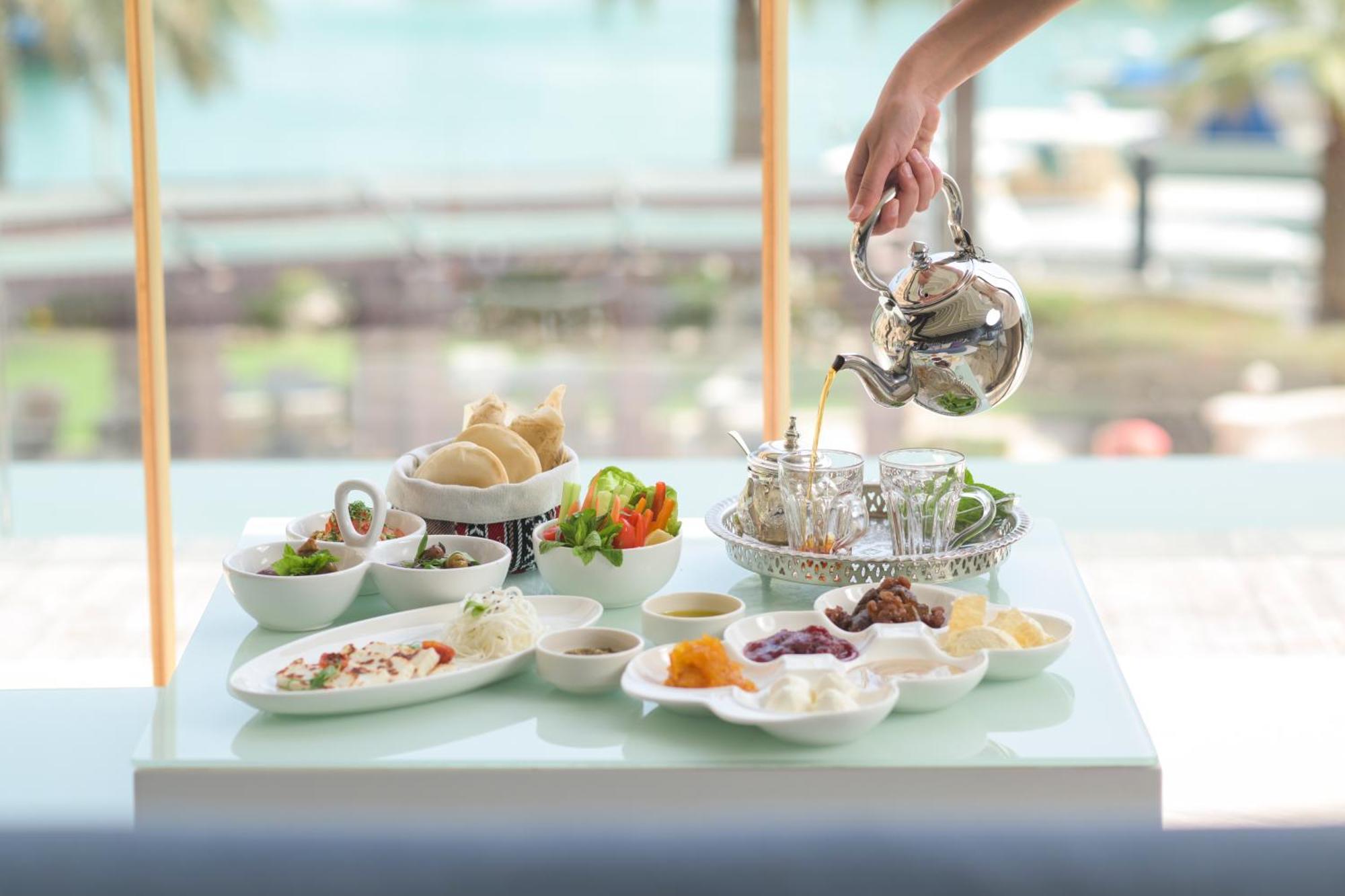 多哈四季酒店 外观 照片 Israeli cuisine
